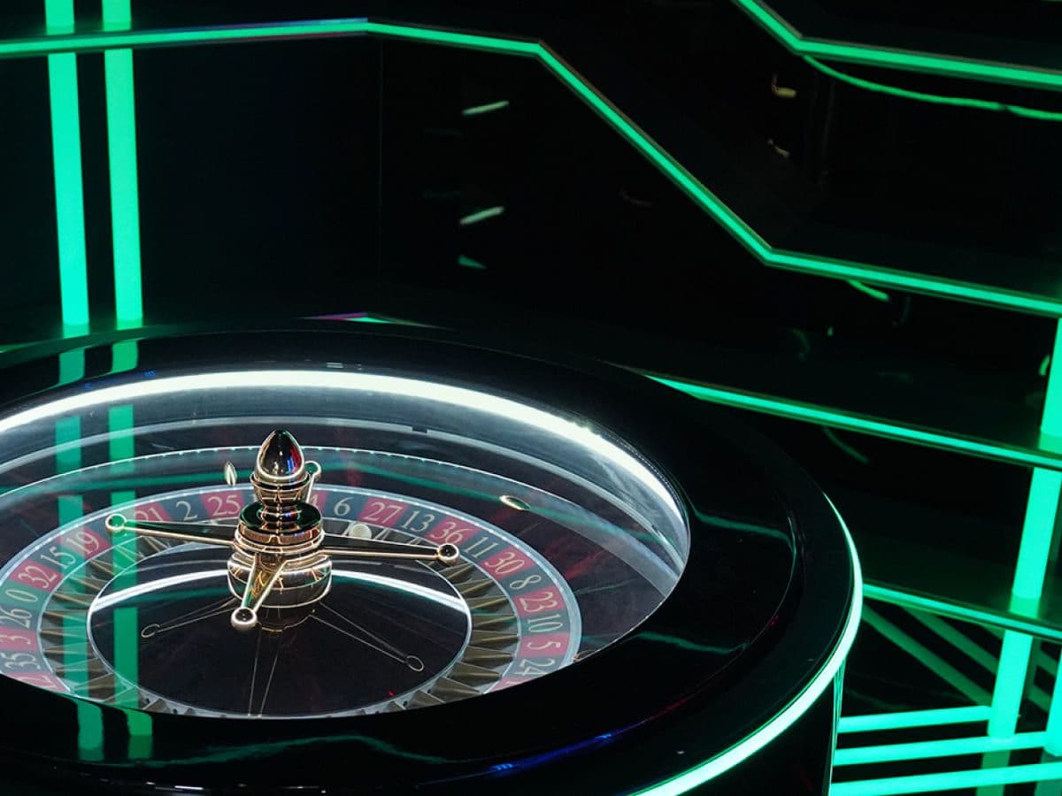 Green Atom Roulette